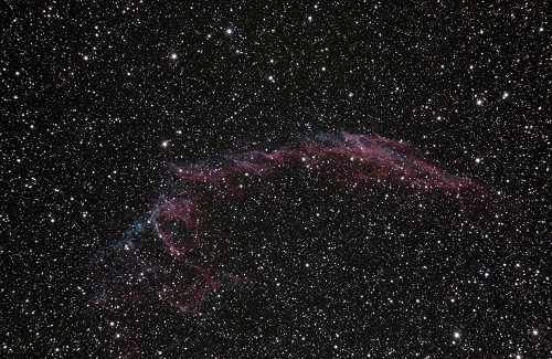 Cirrus-NGC6992-LZOS-26x10min-2011-09-01-500x325